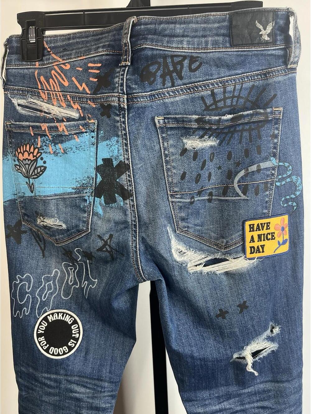American Eagle 1810-6496 High Rise Distressed Graffiti Punk Y2K Jeggings Size 6 - Picture 8 of 15